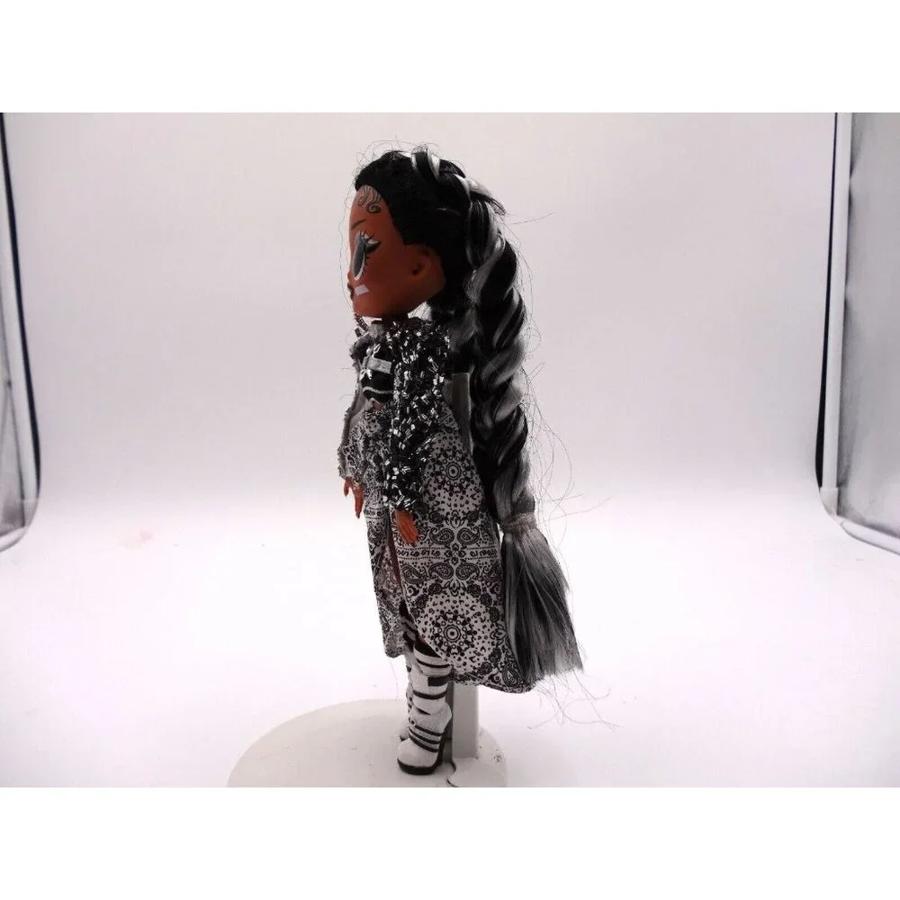 LOL Surprise! Doll Remix Pet Solo Skunk and Dance Dance Doll and Lil Witchary Ba